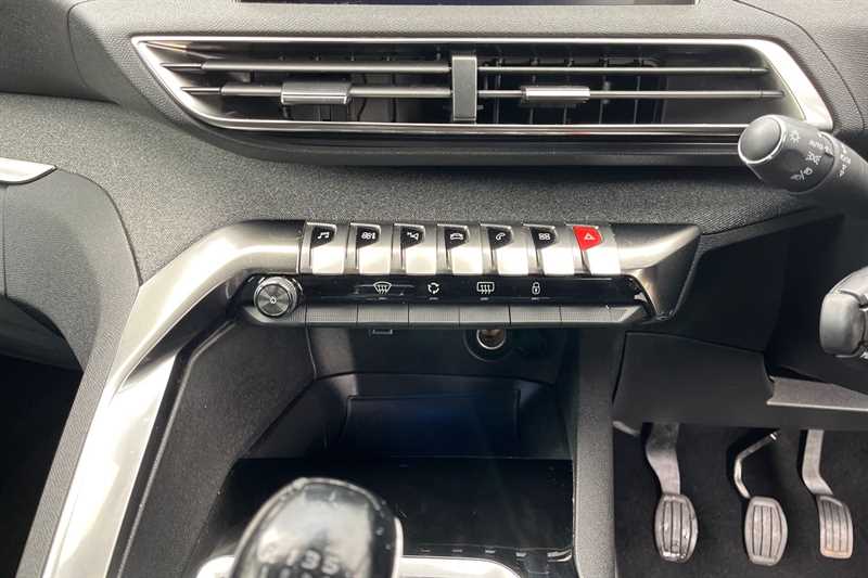 Used Peugeot 3008 2020 for sale - 76378632: Photo 38