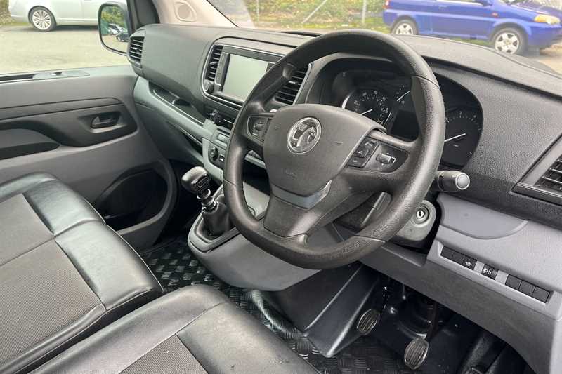 Used Vauxhall Vivaro 2019 for sale - 76705825: Photo 10