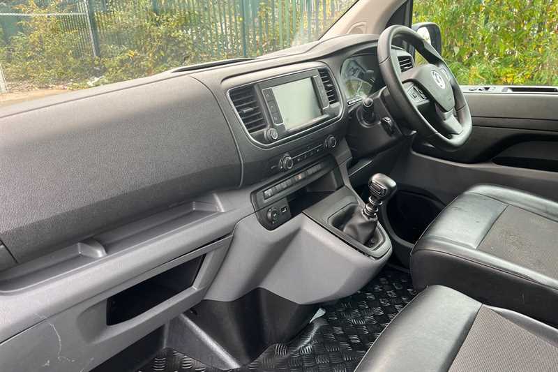Used Vauxhall Vivaro 2019 for sale - 76705825: Photo 13