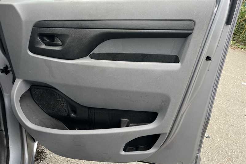 Used Vauxhall Vivaro 2019 for sale - 76705825: Photo 41