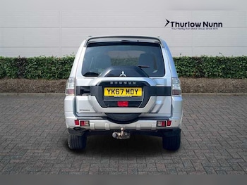 Used Mitsubishi Shogun 2017 for sale - 75452020: Photo