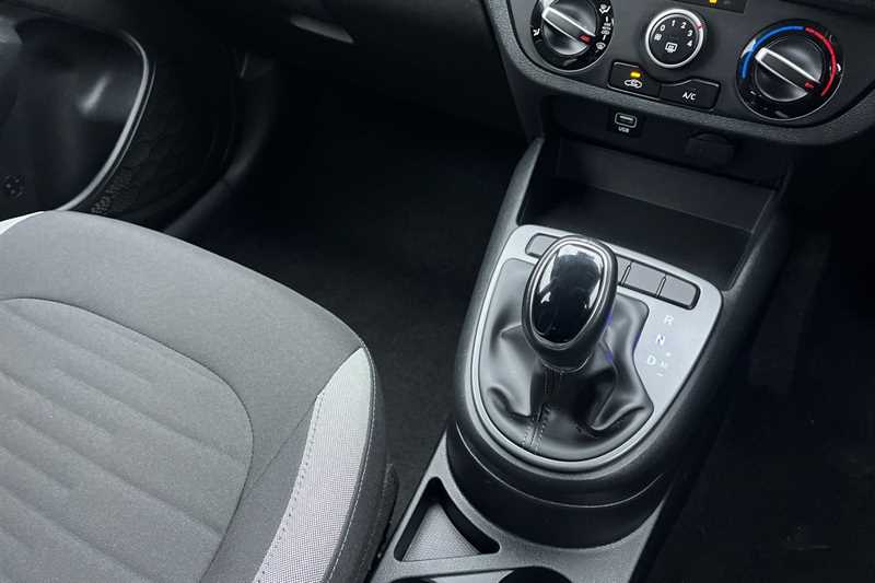 Used Hyundai i10 2022 for sale - 77471231: Photo 14