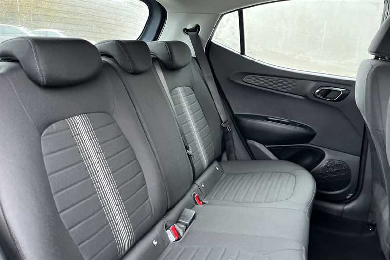 Used Hyundai i10 2022 for sale - 77471231: Photo 23