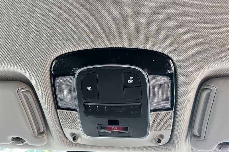 Vehicle 33