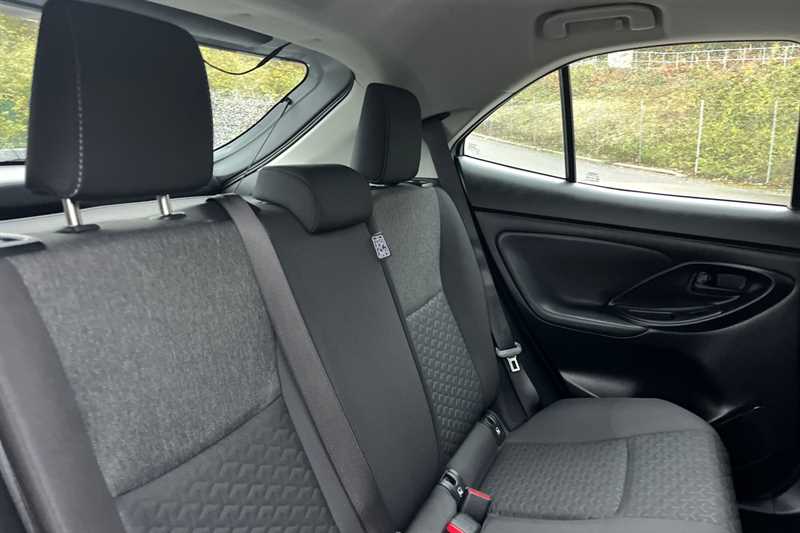 Used Toyota Yaris Cross 2024 for sale - 76400899: Photo 23