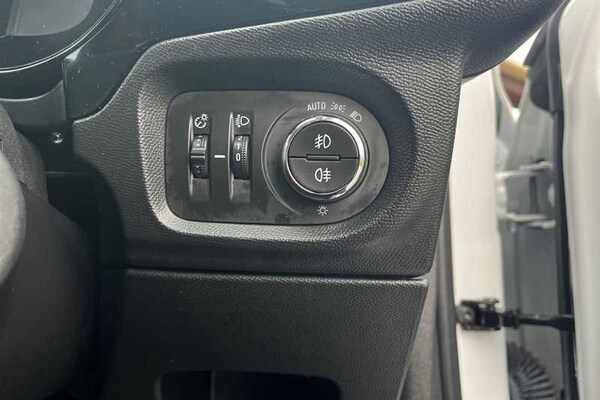 Used Vauxhall Corsa 2022 for sale - 76241810: Photo 30