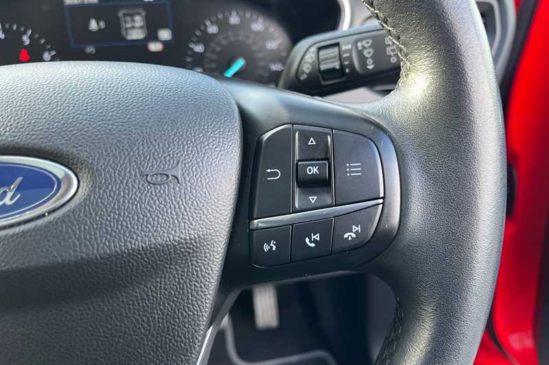 Used Ford Focus 2021 for sale - 76610040: Photo 27