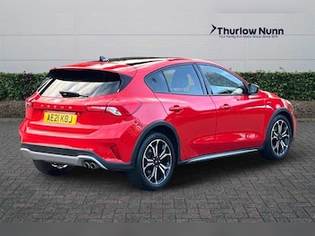 Used Ford Focus 2021 for sale - 76610040: Photo