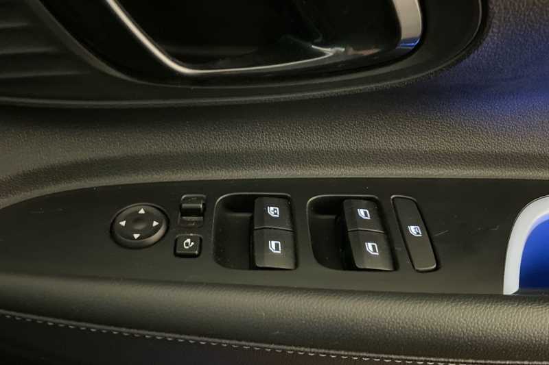 Used Hyundai i20 2023 for sale - 77698382: Photo 19