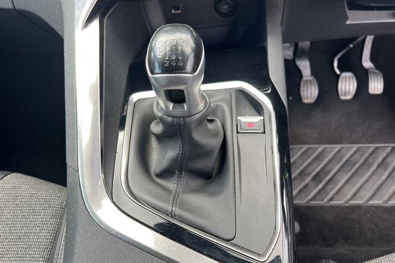 Vehicle 33