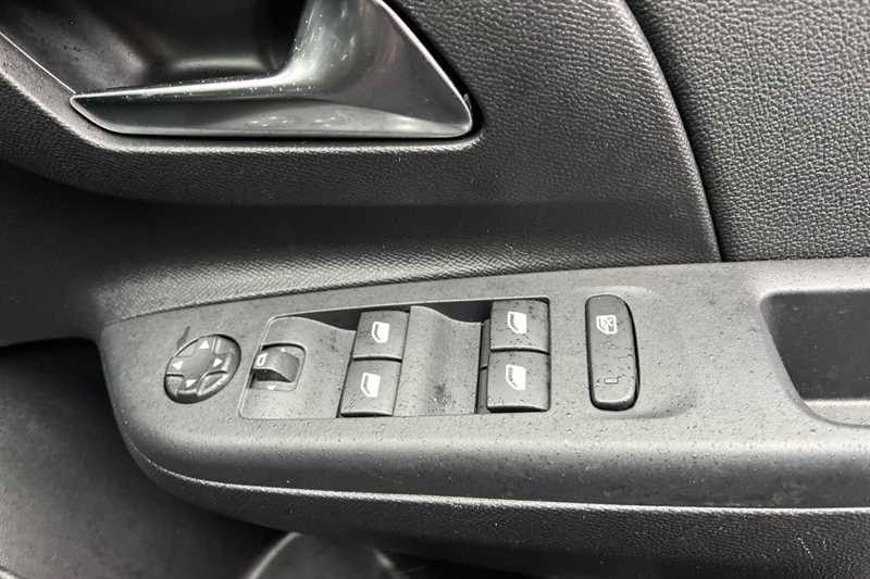 Used Vauxhall Corsa 2023 for sale - 77146308: Photo 16