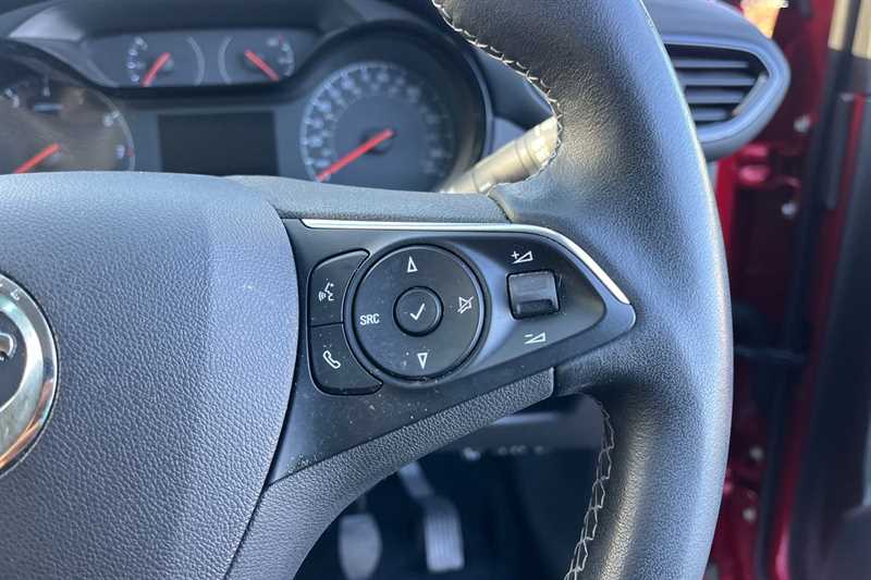 Used Vauxhall Crossland 2022 for sale - 76705896: Photo 27