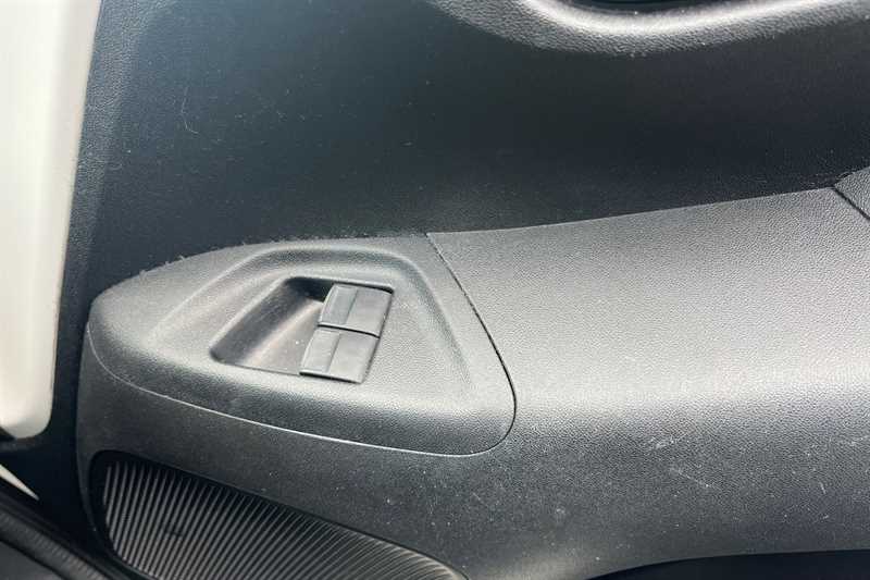 Used Peugeot 108 2016 for sale - 75980279: Photo 16