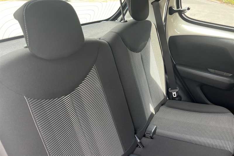 Used Peugeot 108 2016 for sale - 75980279: Photo 23