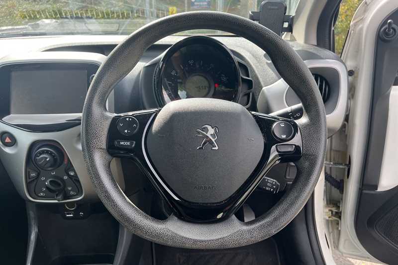 Used Peugeot 108 2016 for sale - 75980279: Photo 25