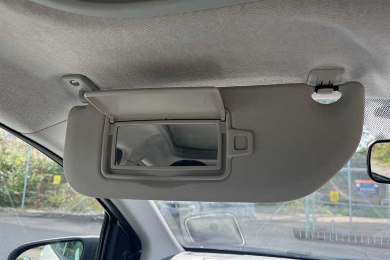 Used Peugeot 108 2016 for sale - 75980279: Photo 32