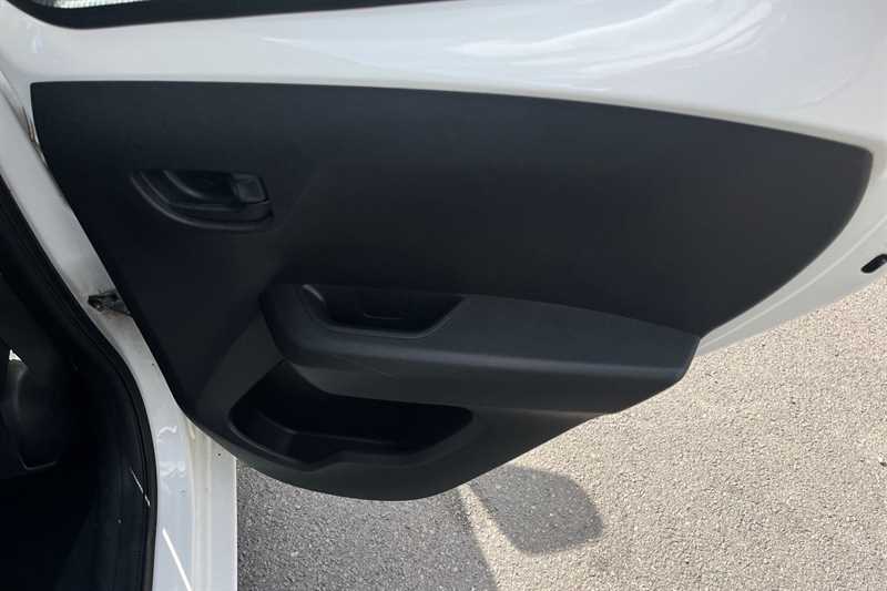 Used Peugeot 108 2016 for sale - 75980279: Photo 43