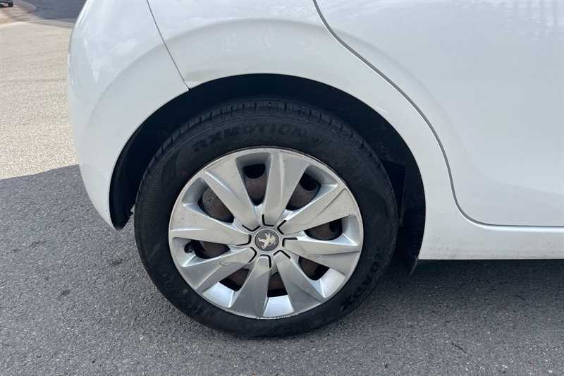 Used Peugeot 108 2016 for sale - 75980279: Photo 48