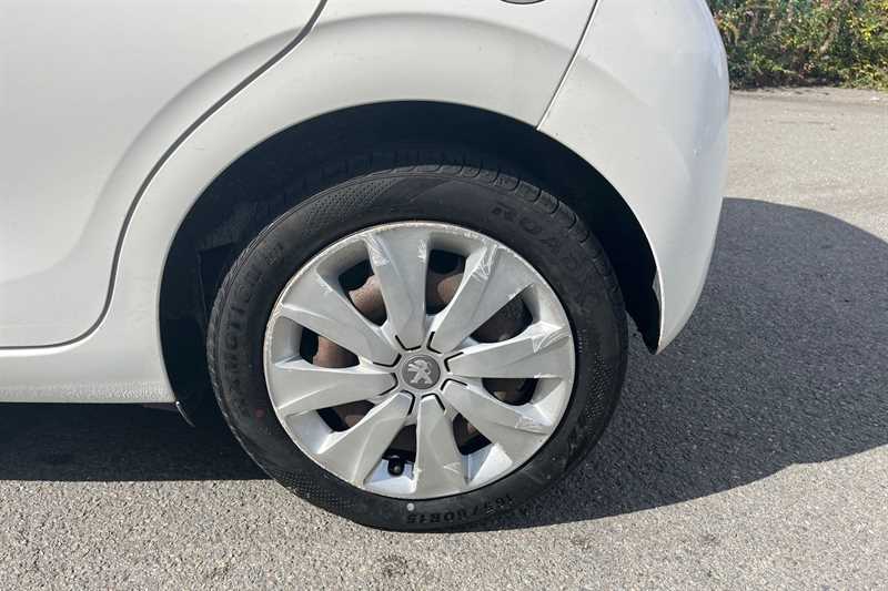 Used Peugeot 108 2016 for sale - 75980279: Photo 57