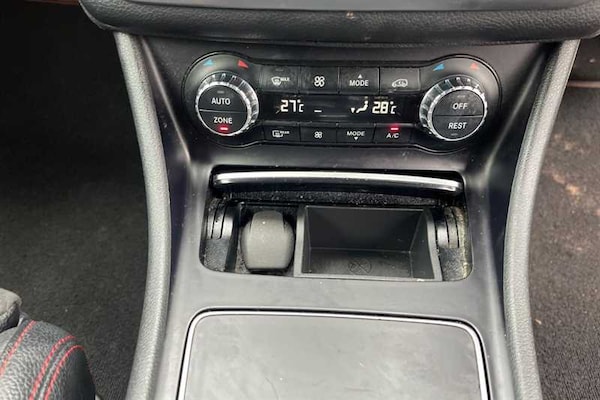 Used Mercedes-Benz GLA 2019 for sale - 76261955: Photo 39
