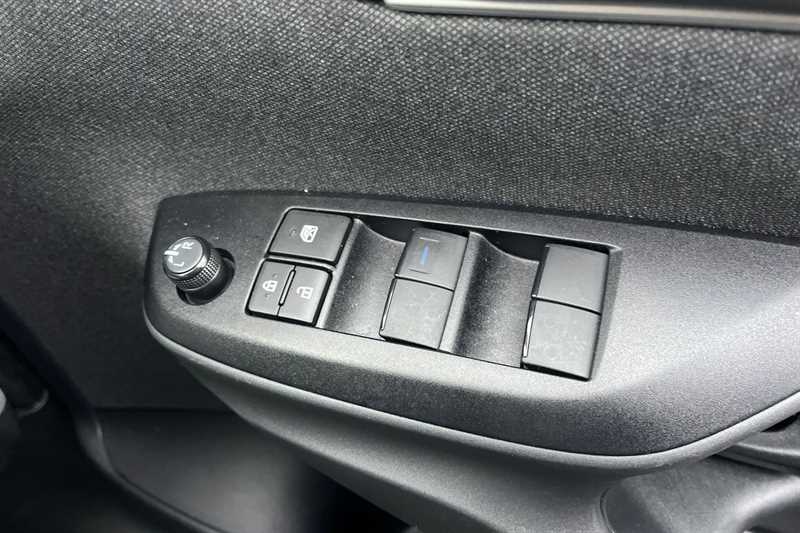 Used Toyota Yaris Cross 2022 for sale - 77513687: Photo 16