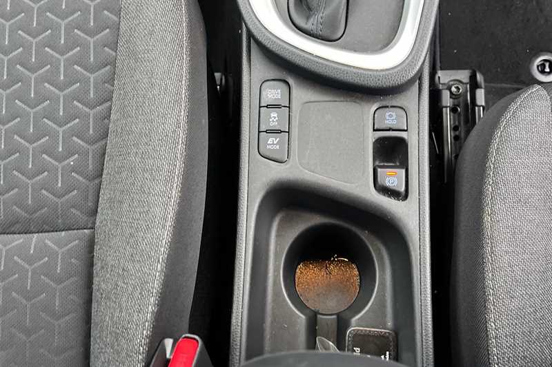 Used Toyota Yaris Cross 2022 for sale - 77513687: Photo 40