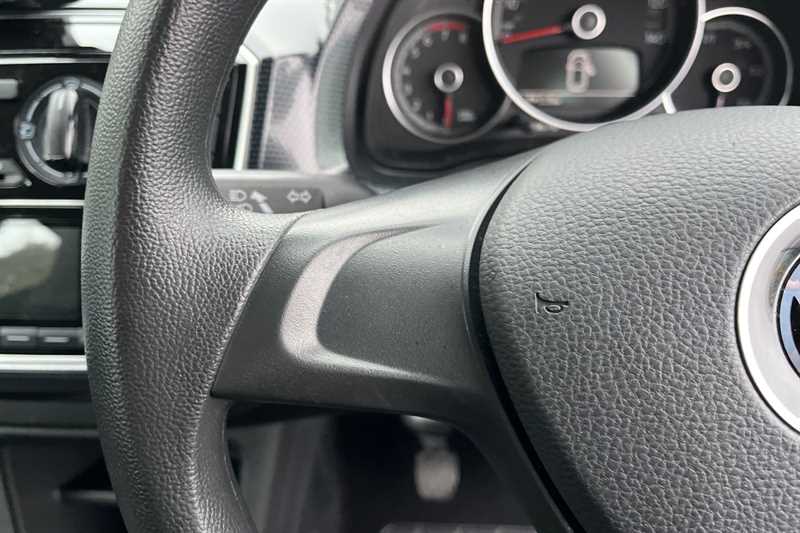 Used Volkswagen up! for sale - 77146070: Photo 26