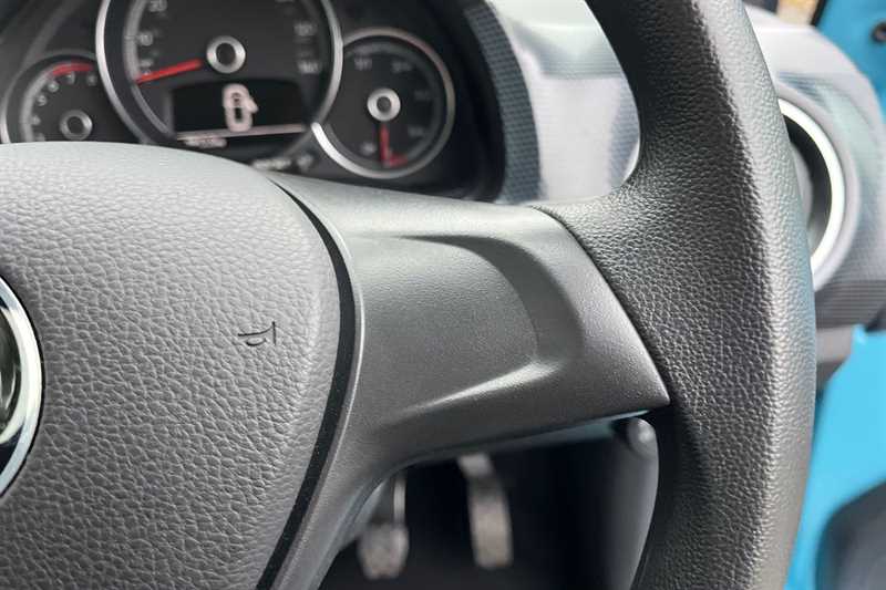Used Volkswagen up! for sale - 77146070: Photo 27