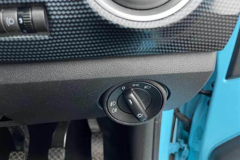 Used Volkswagen up! for sale - 77146070: Photo 30