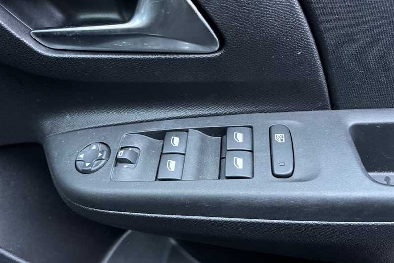 Used Vauxhall Corsa 2023 for sale - 77513627: Photo 16