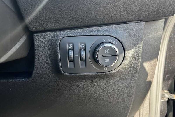 Used Vauxhall Corsa 2019 for sale - 76204341: Photo 30