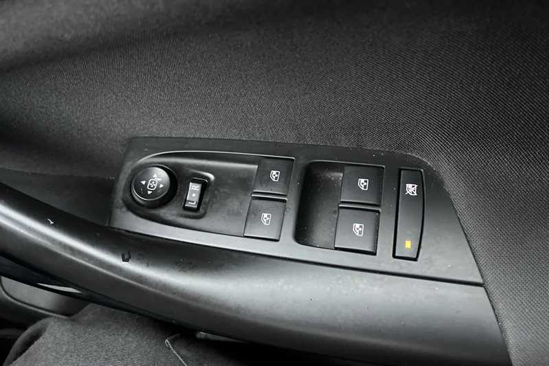 Used Vauxhall Astra 2017 for sale - 77428396: Photo 16