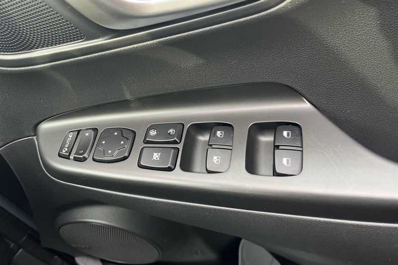 Used Hyundai KONA 2022 for sale - 77146005: Photo 16