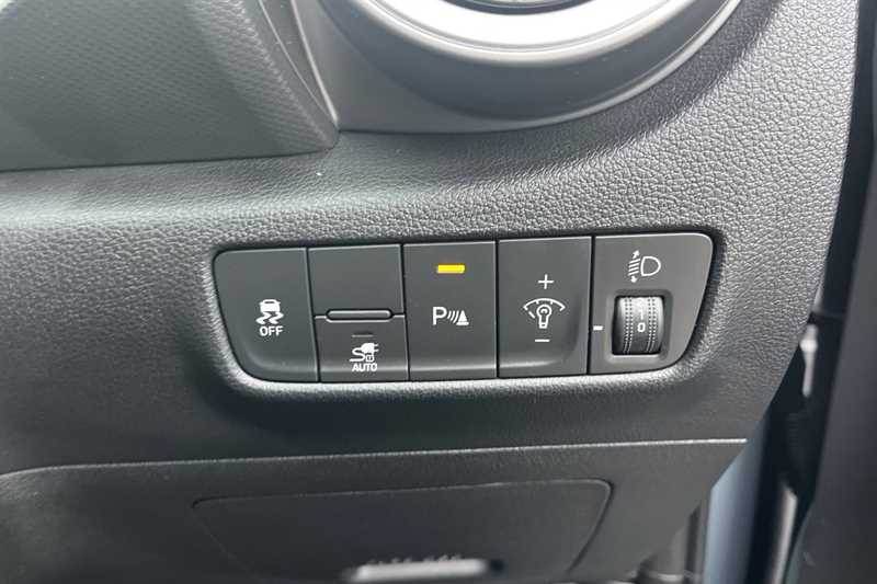 Used Hyundai KONA 2022 for sale - 77146005: Photo 30