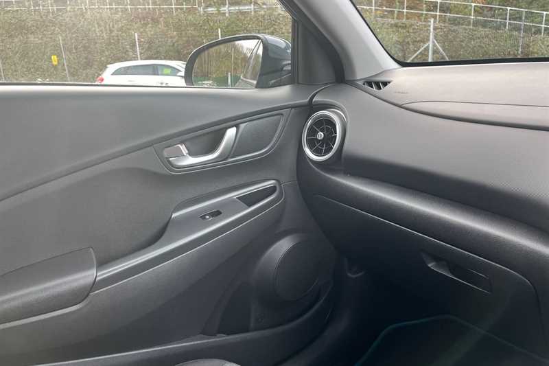 Used Hyundai KONA 2022 for sale - 77146005: Photo 40