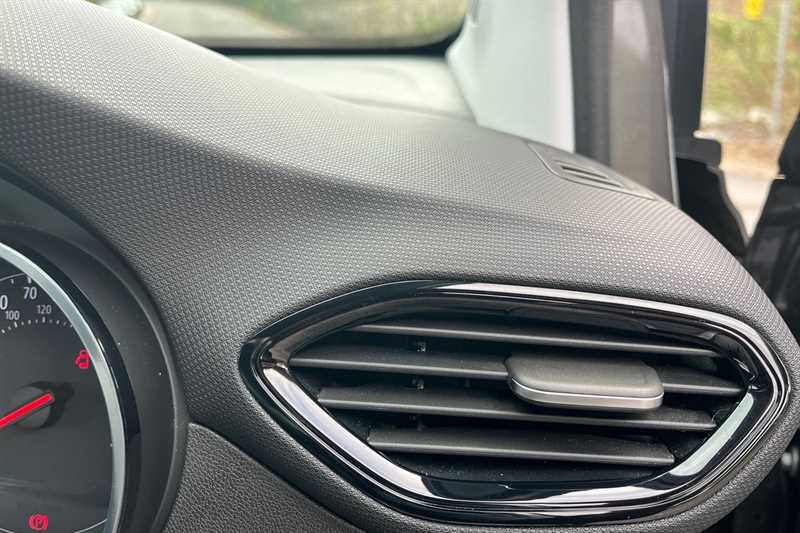 Used Vauxhall Crossland 2023 for sale - 78187202: Photo 27