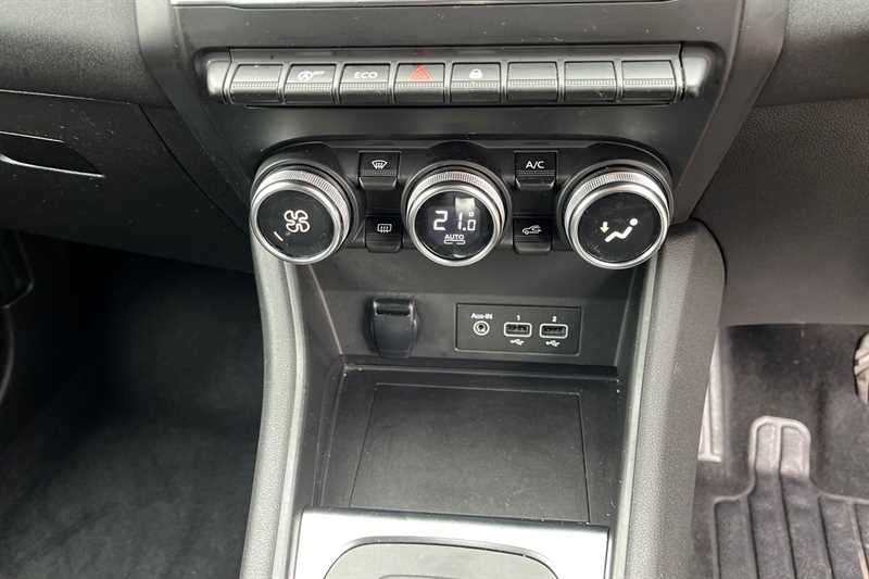 Used Renault Captur 2021 for sale - 76261954: Photo 15