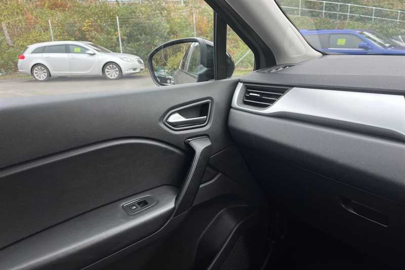 Used Renault Captur 2021 for sale - 76261954: Photo 41