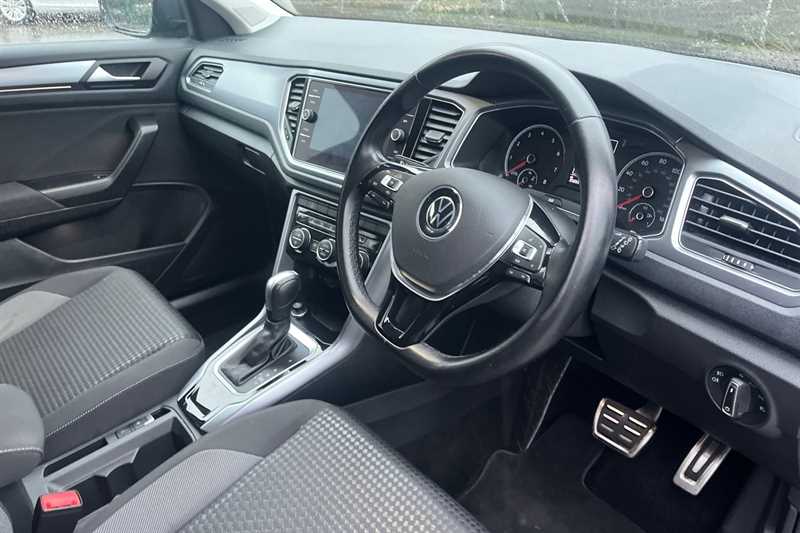 Used Volkswagen T-Roc 2022 for sale - 77512925: Photo 10