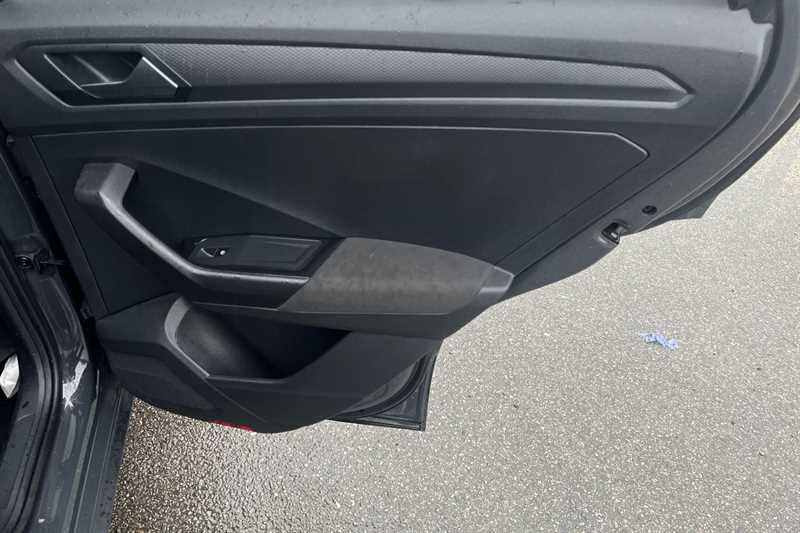 Used Volkswagen T-Roc 2022 for sale - 77512925: Photo 43