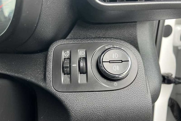 Used Vauxhall Combo 2020 for sale - 76297691: Photo 30