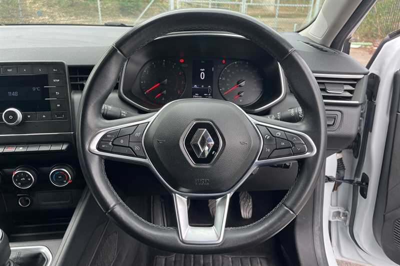 Used Renault Clio 2021 for sale - 78103341: Photo 25