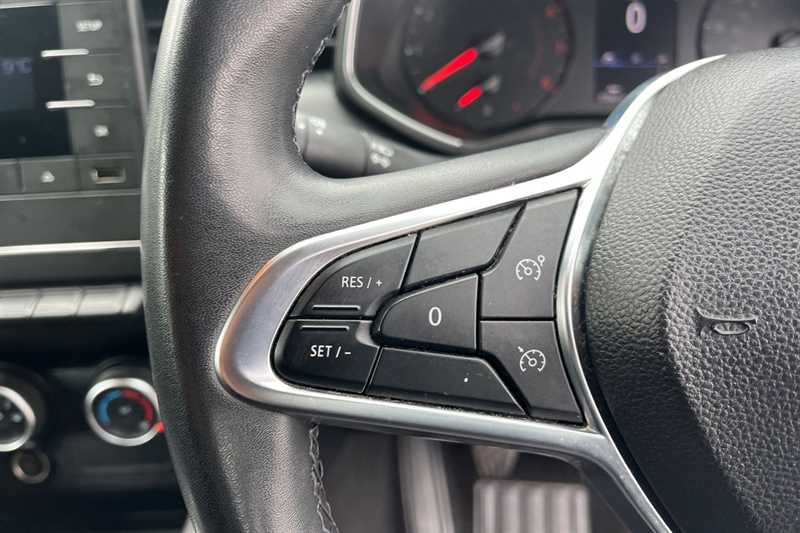 Used Renault Clio 2021 for sale - 78103341: Photo 26