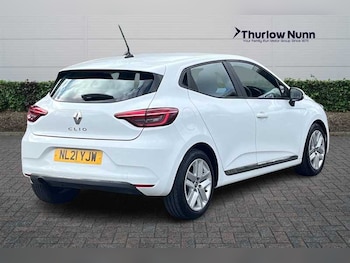 Used Renault Clio 2021 for sale - 78103341: Photo