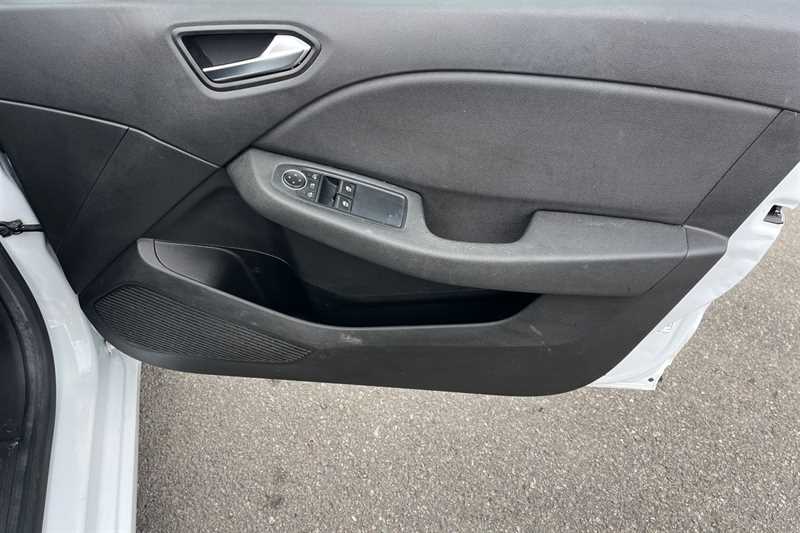 Used Renault Clio 2021 for sale - 78103341: Photo 42