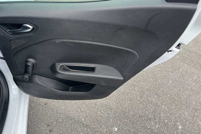 Used Renault Clio 2021 for sale - 78103341: Photo 43