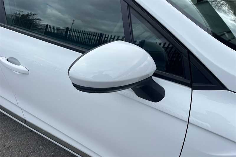 Used Renault Clio 2021 for sale - 78103341: Photo 51