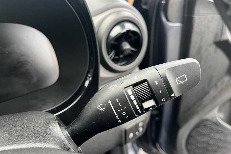 Used Hyundai i10 for sale - 77513717: Photo 28