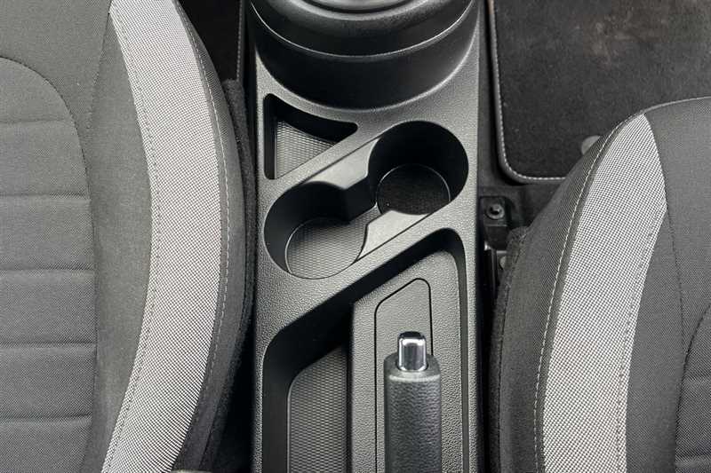 Used Hyundai i10 for sale - 77513717: Photo 40