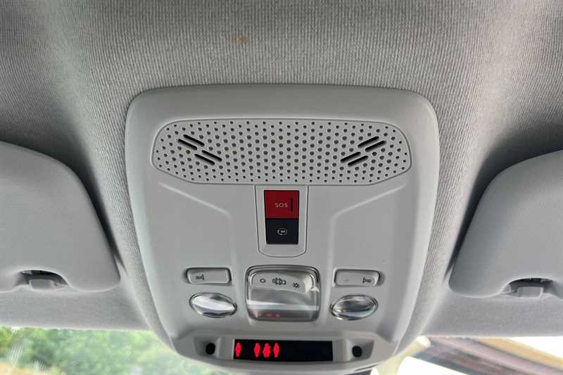 Vehicle 33